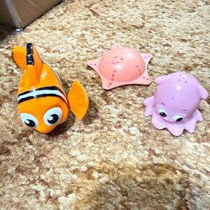 Vintage McDonalds Disney Finding Nemo Happy. Meal Toys